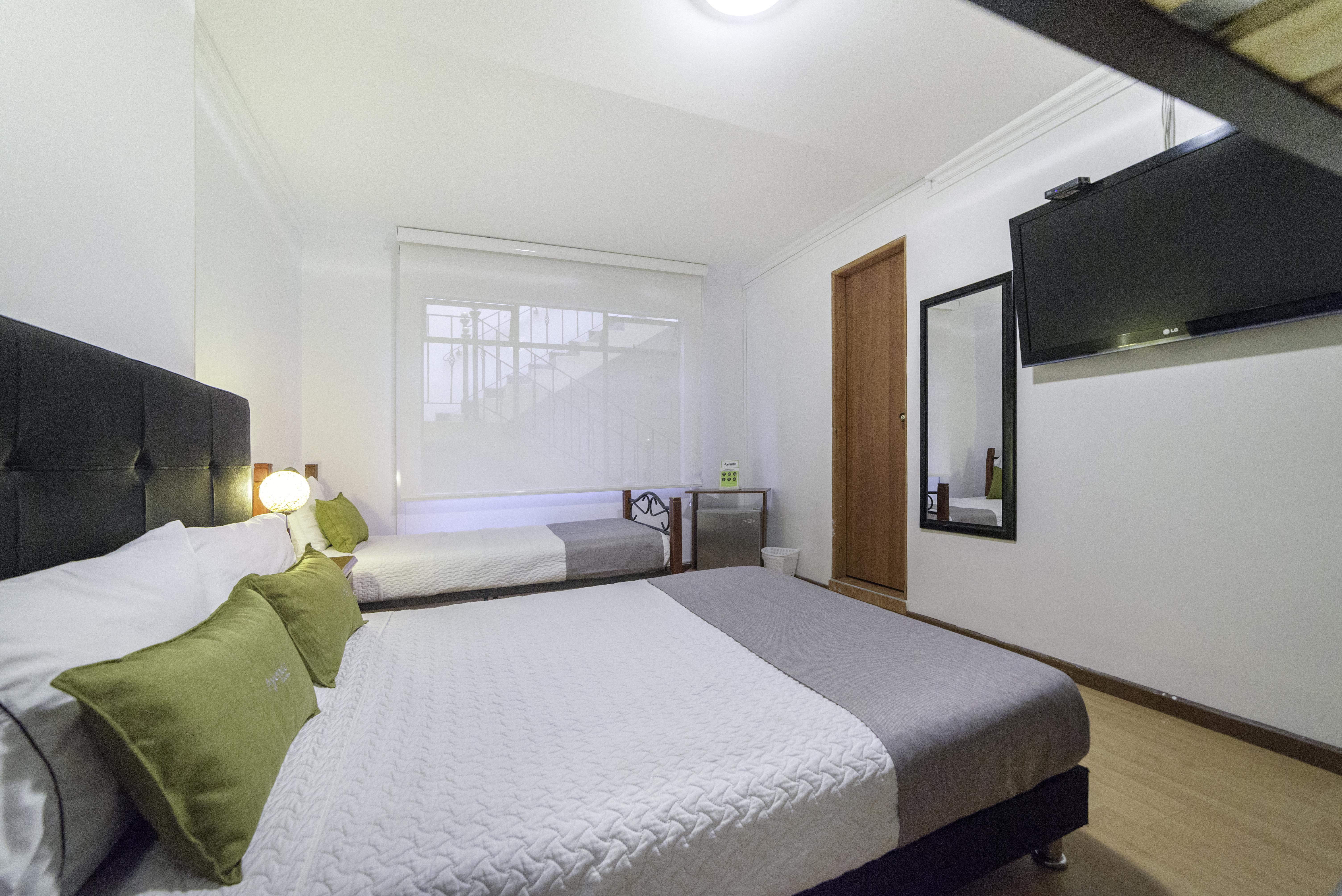 Ayenda 1032 Titas House Hotel Bogota Luaran gambar
