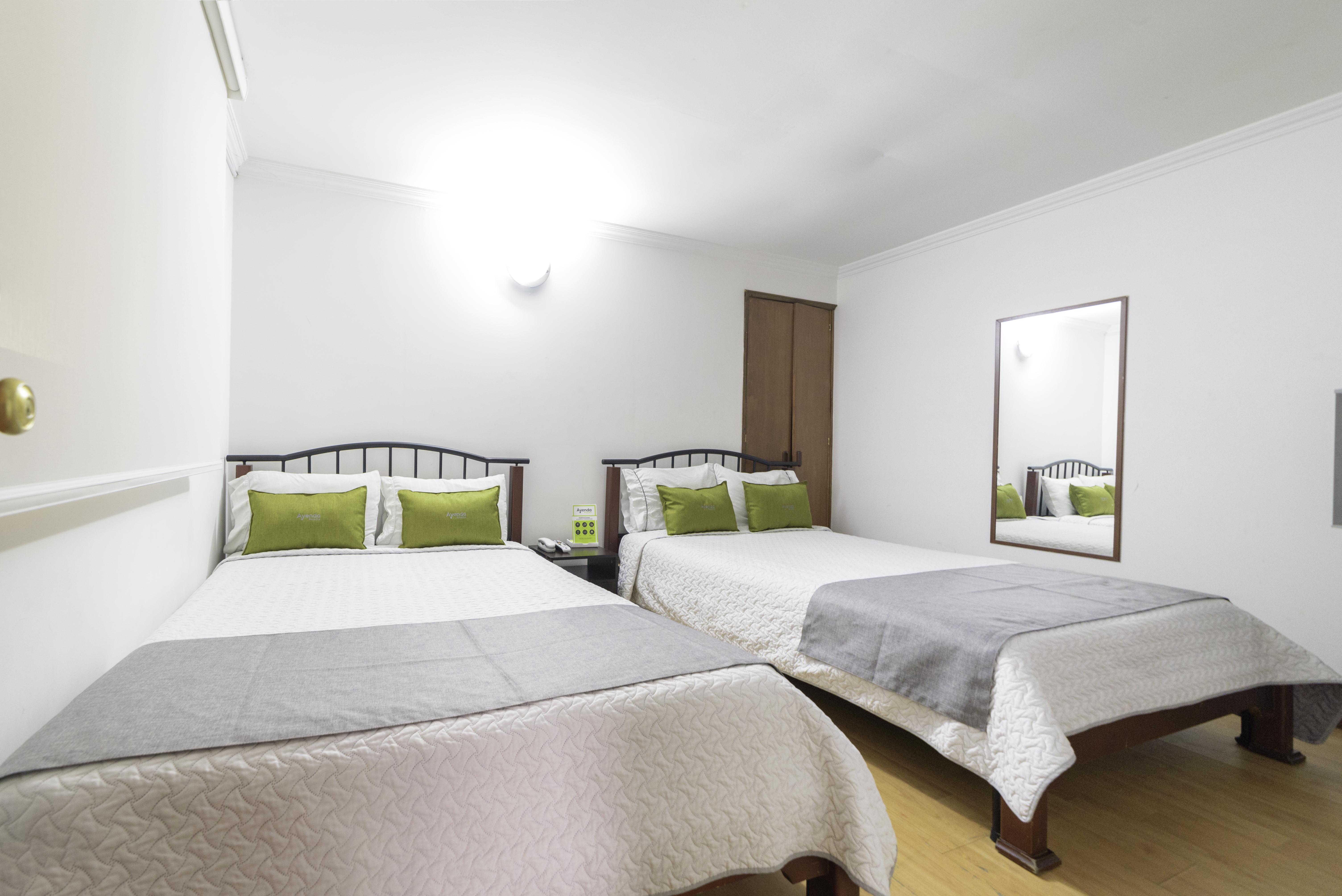 Ayenda 1032 Titas House Hotel Bogota Luaran gambar
