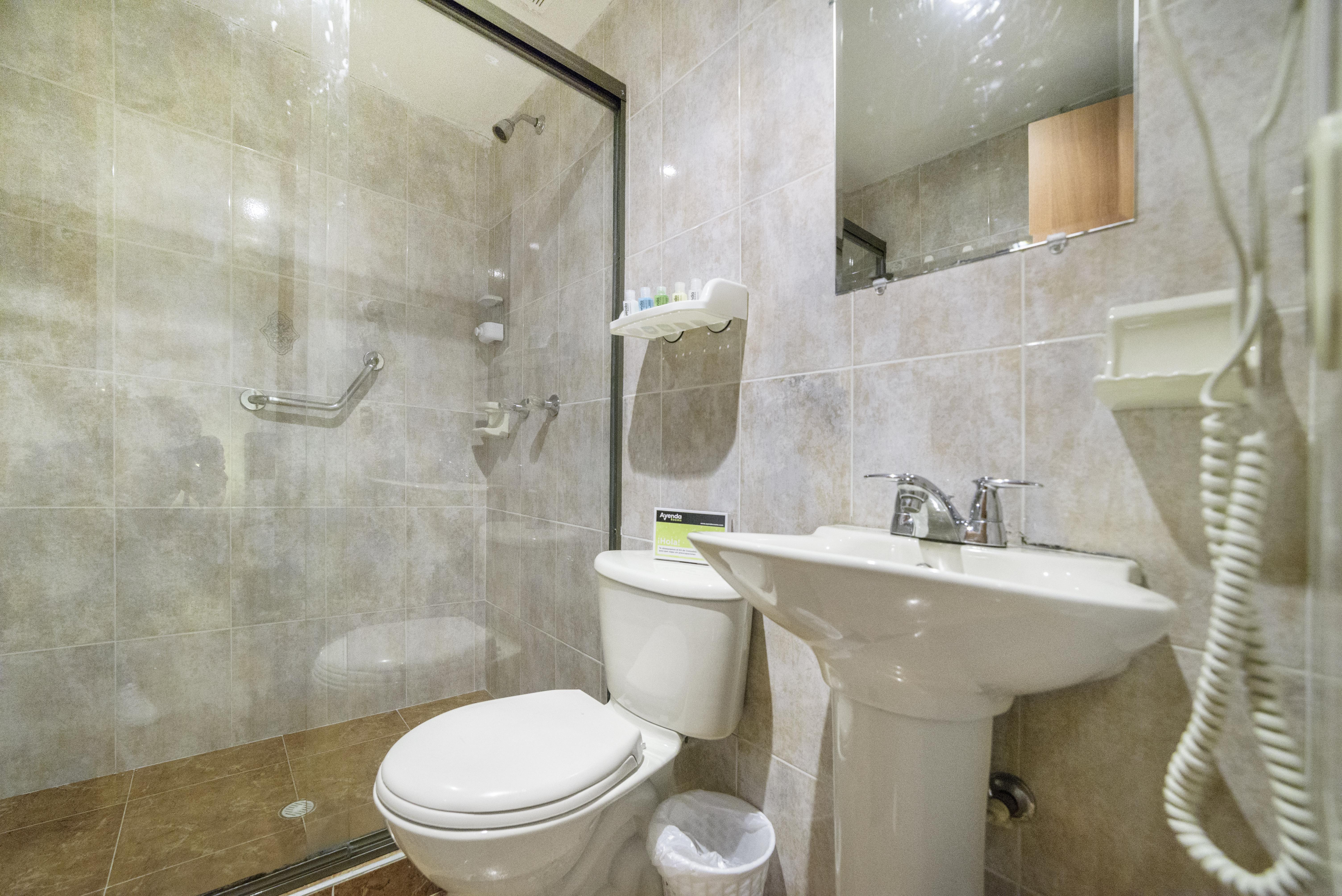 Ayenda 1032 Titas House Hotel Bogota Luaran gambar