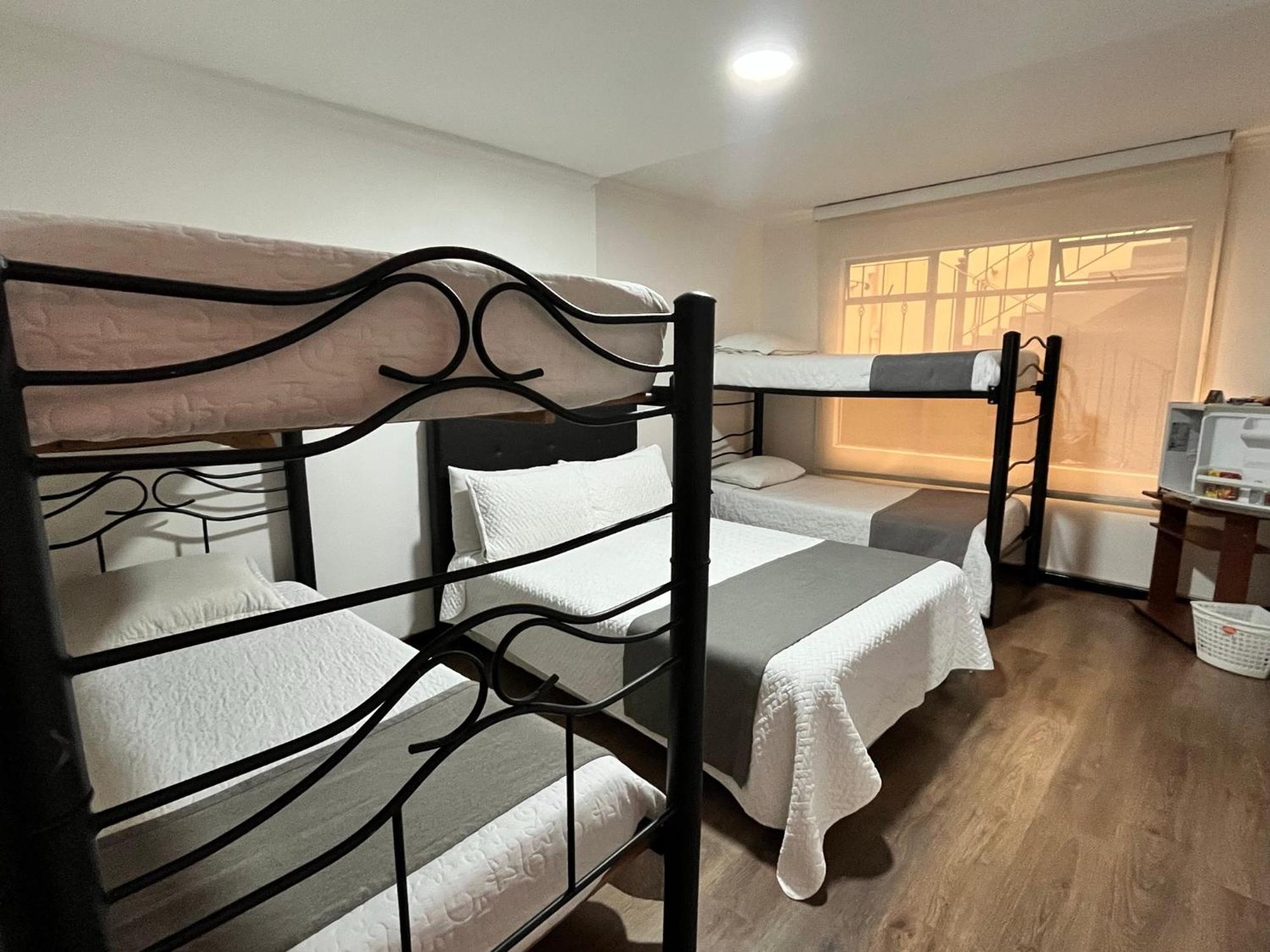 Ayenda 1032 Titas House Hotel Bogota Luaran gambar