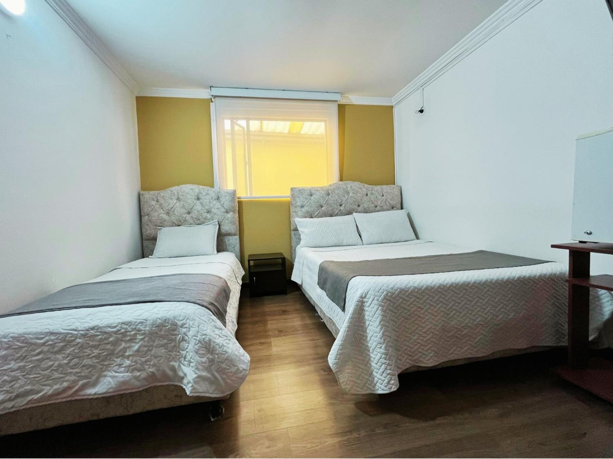Ayenda 1032 Titas House Hotel Bogota Luaran gambar