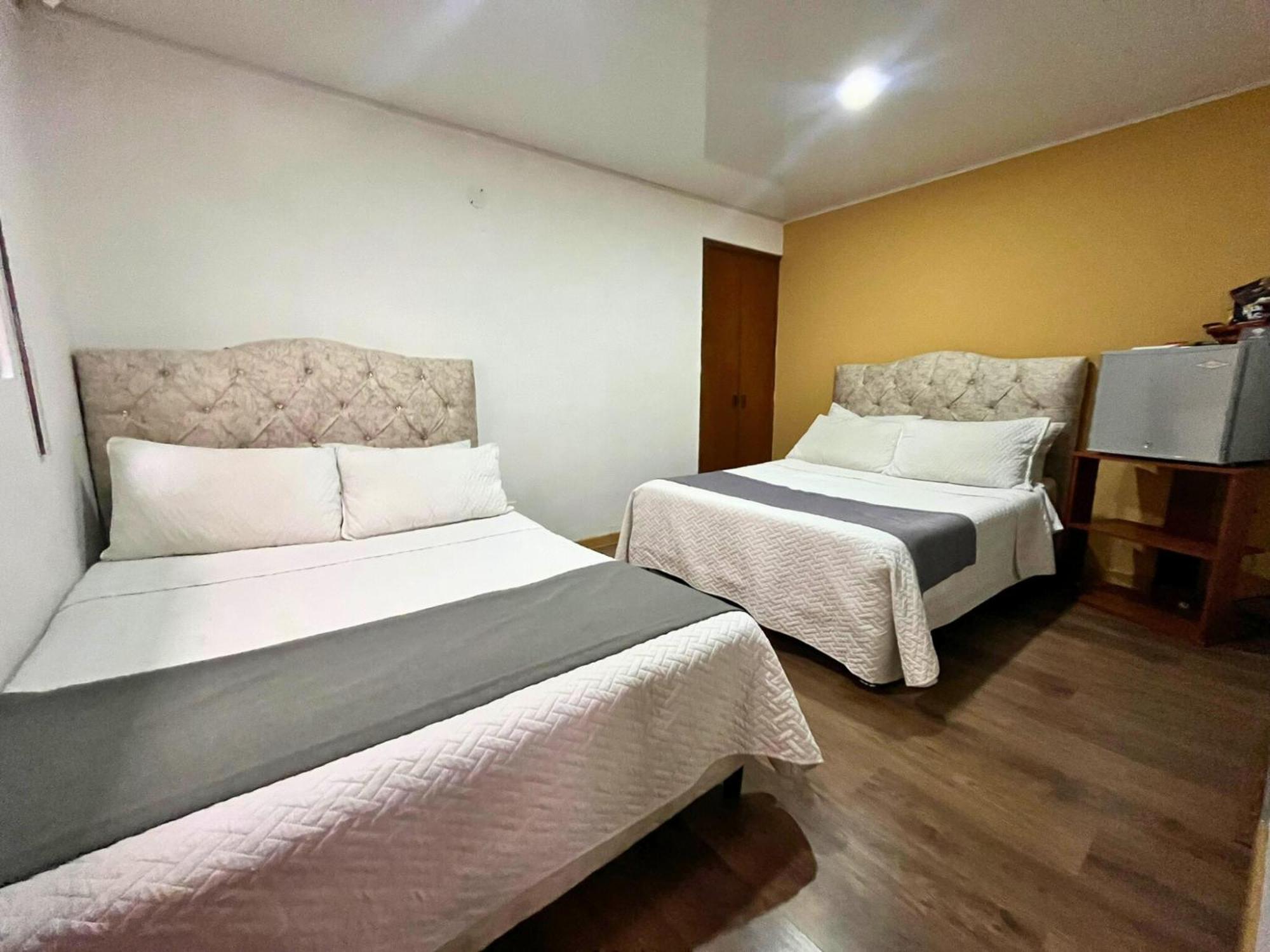 Ayenda 1032 Titas House Hotel Bogota Luaran gambar